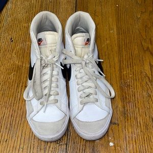 Nike Blazer